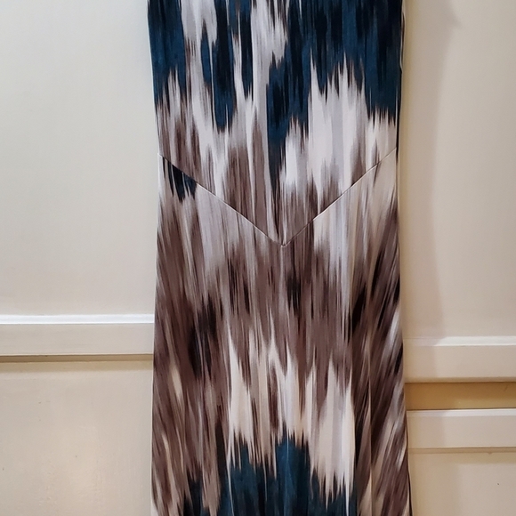 Soma Reversible Sleeveless Maxi Dress - Picture 8 of 10